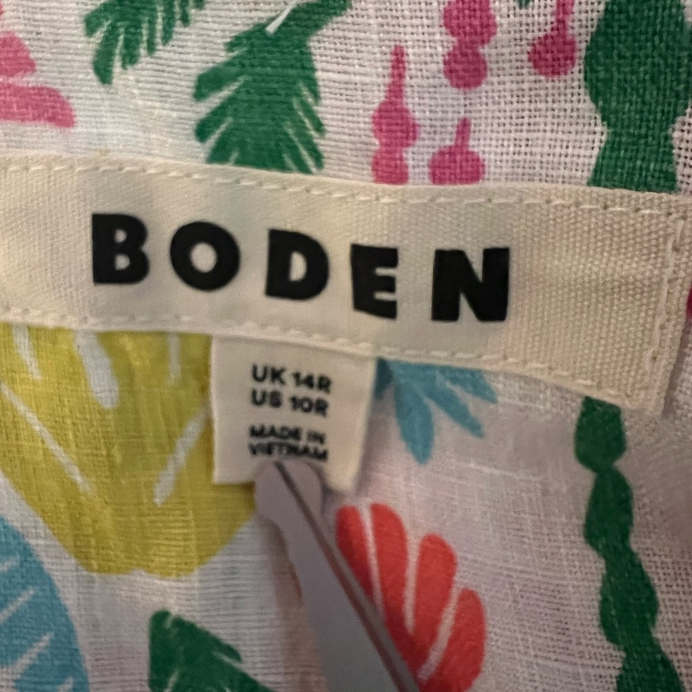 Boden Sienna Linen Shirt in Tropical Paradise - Picture 3 of 6